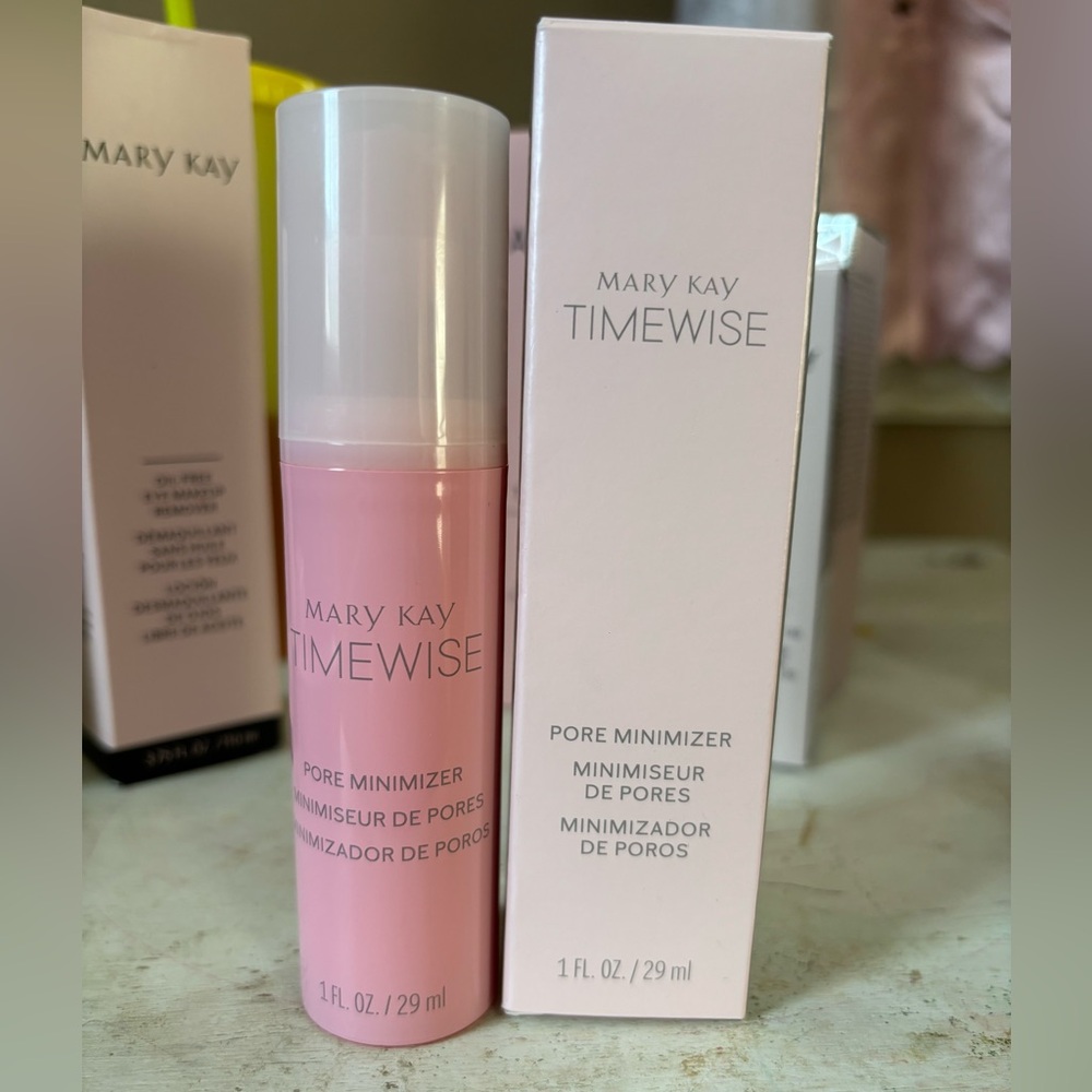 Mary Kay Pore Minimizer